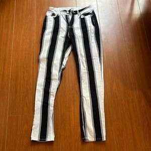 BDG Mom Jeans
